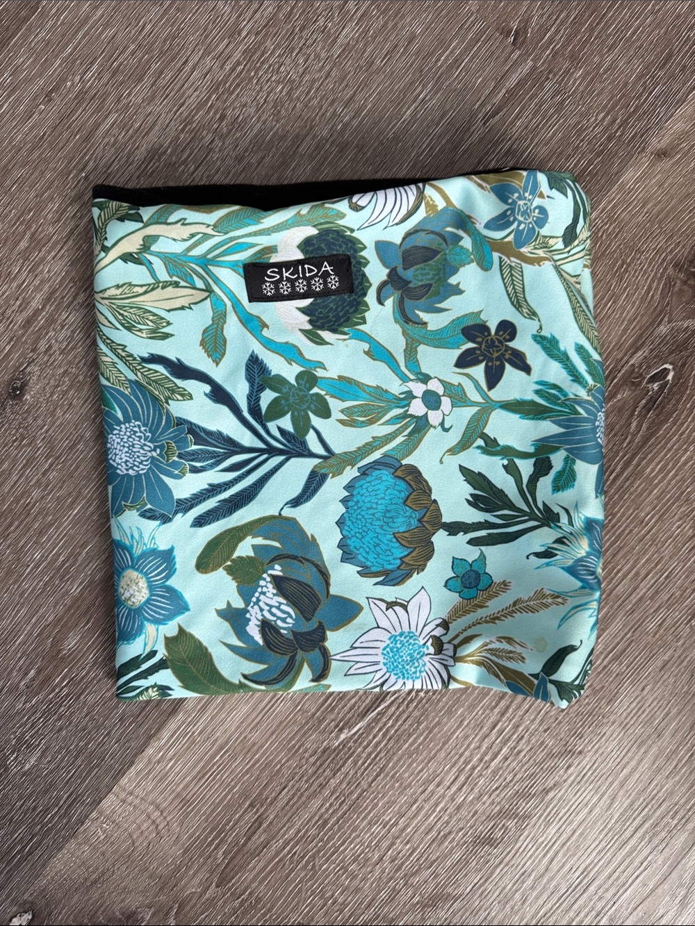 Skida Women's Floral Aqua Neck Gaiter Scarf